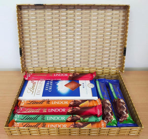 The Ultimate Lindt Chocolate Selection Box for Lindor Lovers