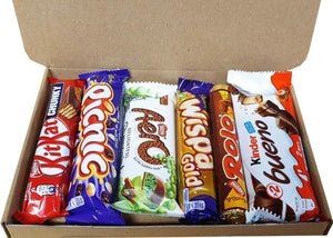 Free gift with the orders from Chocolate Hamper Collection from ishopee.com. This box contains Cadbury, Kinder, Nestle, bueno, galaxy, hershey, lindt, lindor according to the stock availability.